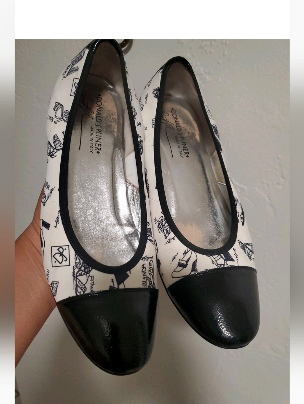 Donald J. Pliner Black and White Printed Cap-Toe Ballet Flats